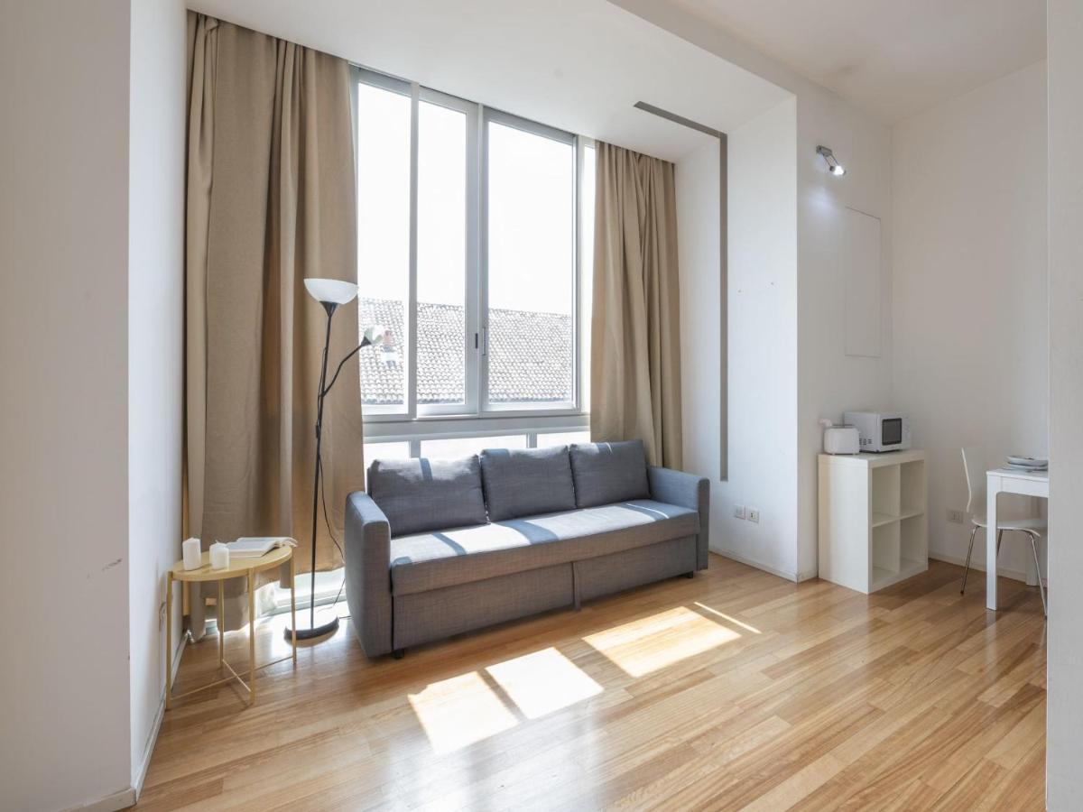 The Best Rent - Comfortable One Bedroom Apartment In Milan Downtown Exteriör bild