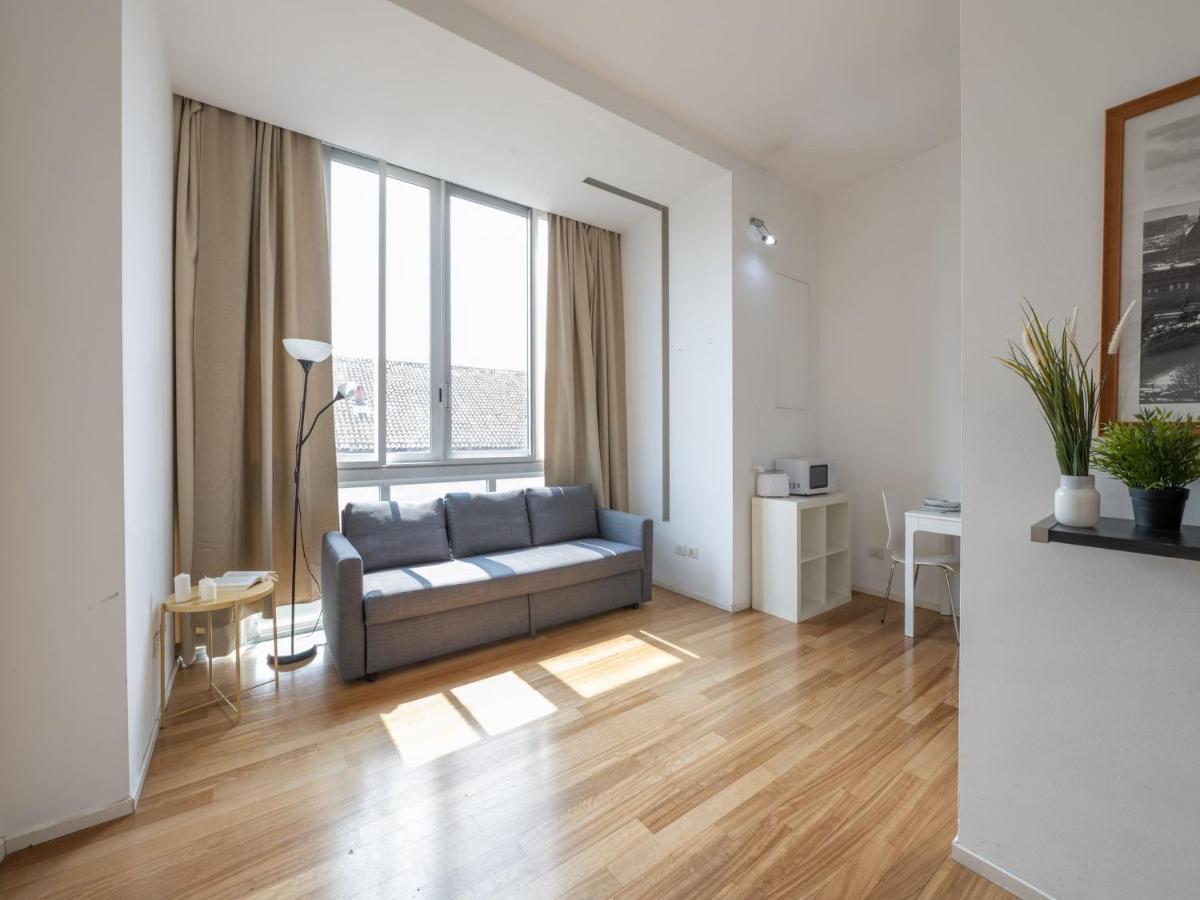 The Best Rent - Comfortable One Bedroom Apartment In Milan Downtown Exteriör bild